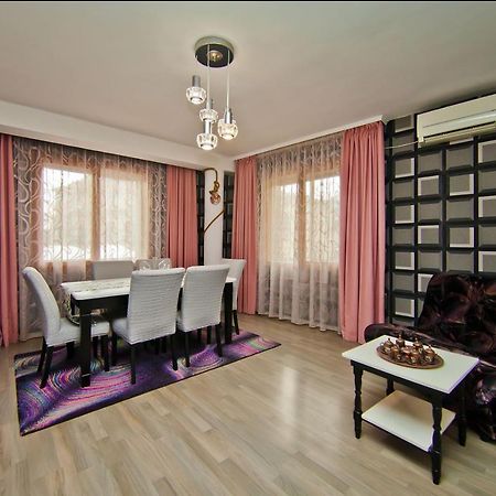 Perla 2-Bdrm In The Heart Of The City Varna Bagian luar foto