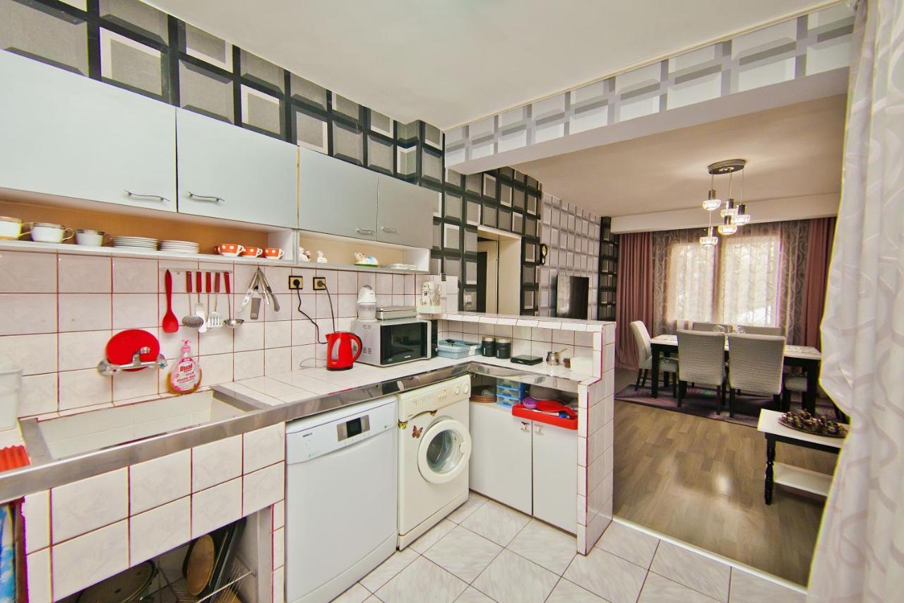 Perla 2-Bdrm In The Heart Of The City Varna Bagian luar foto